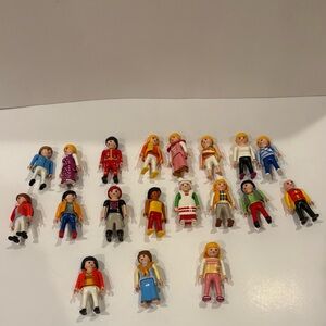 Lot of 19 Adult Women Playmobil